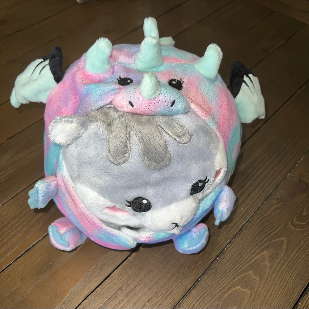 Squishable hamster dragon